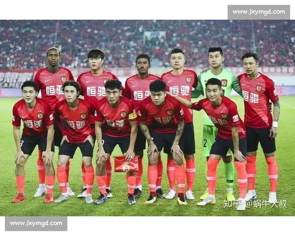 中超焦点战山东鲁能迎战上海上港争冠关键一役前瞻解析看点