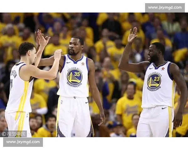 2017年NBA勇士火箭经典对决回放西决巅峰之战深度复盘 2017年NBA勇士火箭经典对决回放西决巅峰之战深度复盘
